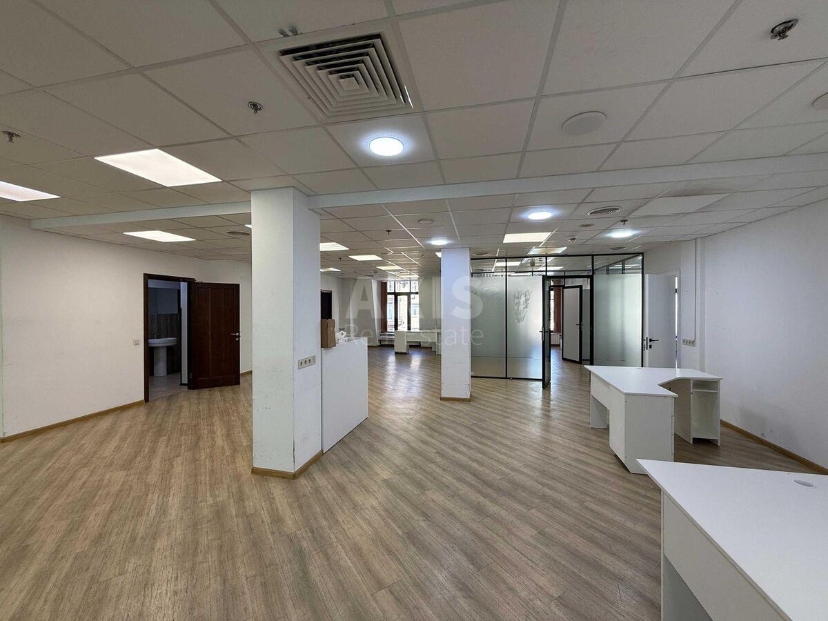 Office vul. Velyka Vasyl'kivs'ka 1/3, 644m2582215