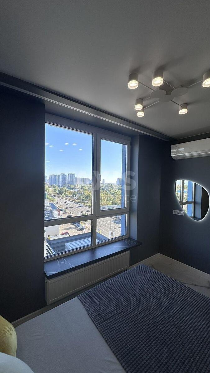 1k apartment nab. Dniprovs'ka 14573013