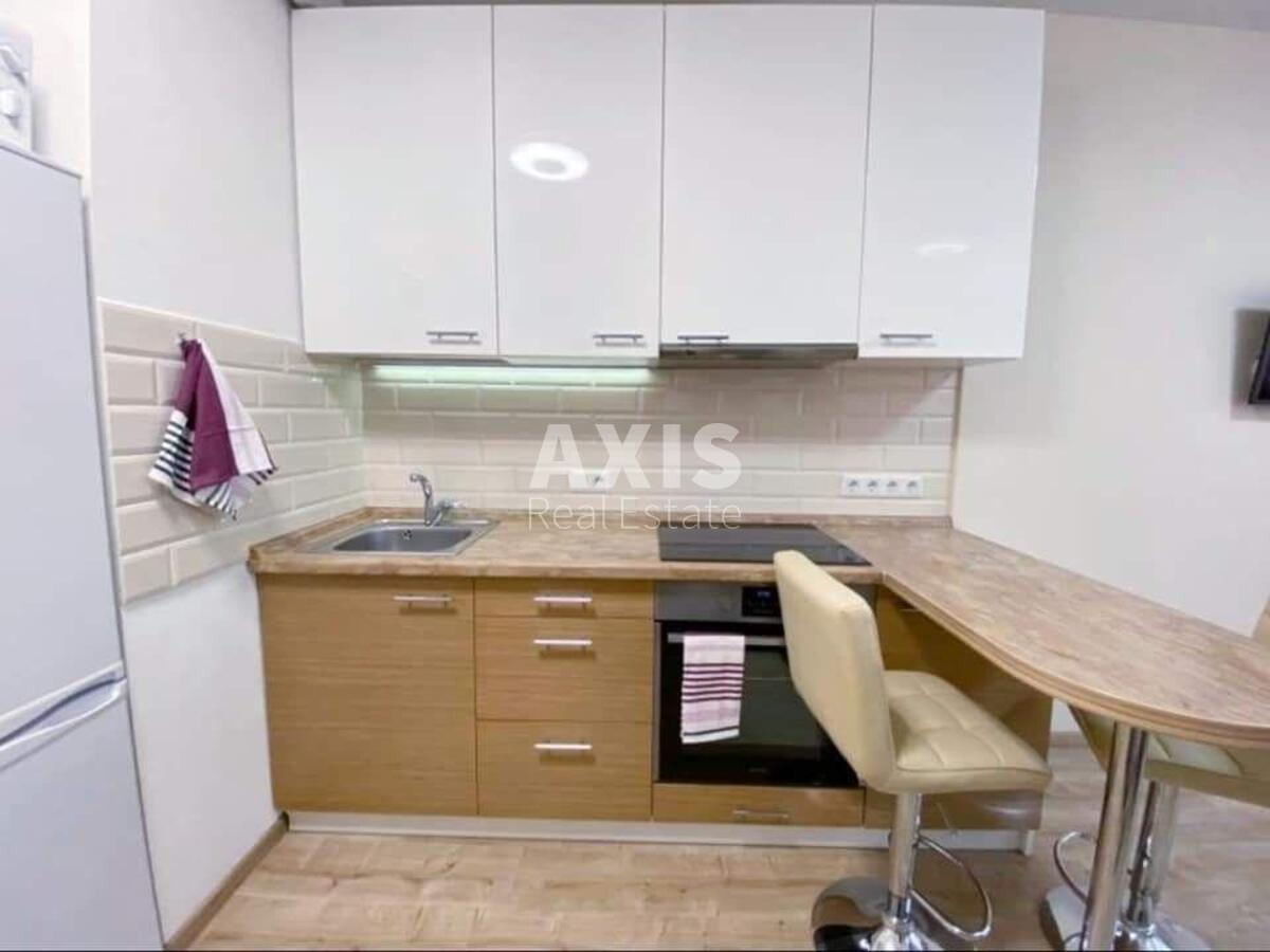 1k apartment vul. Novoukrai'ns'ka 24А