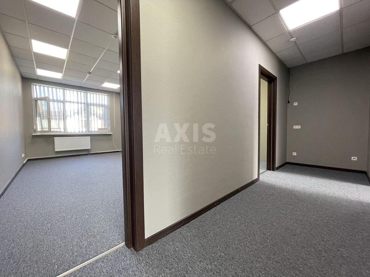 Office vul. Spas'ka 5, 182m25