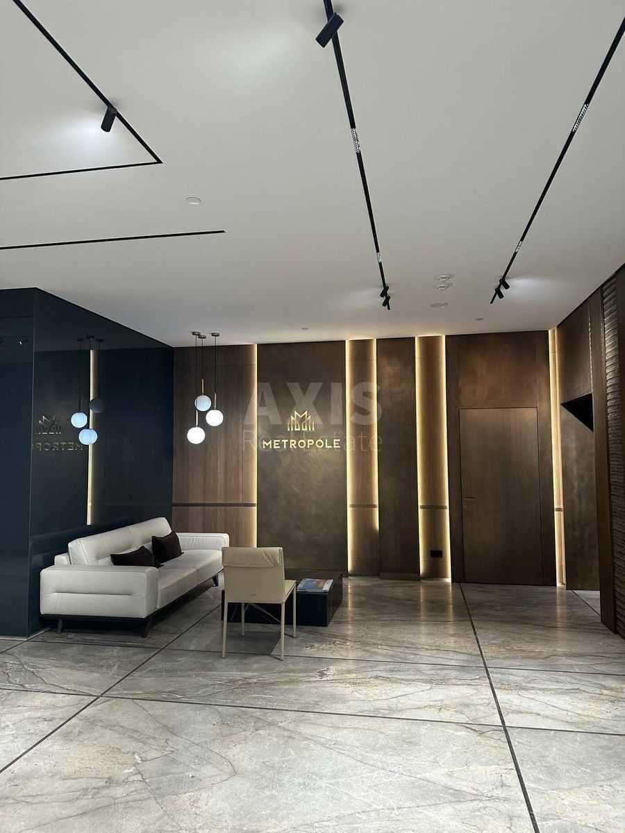 Офіс вул. Предславинська 20Б, 928м257679