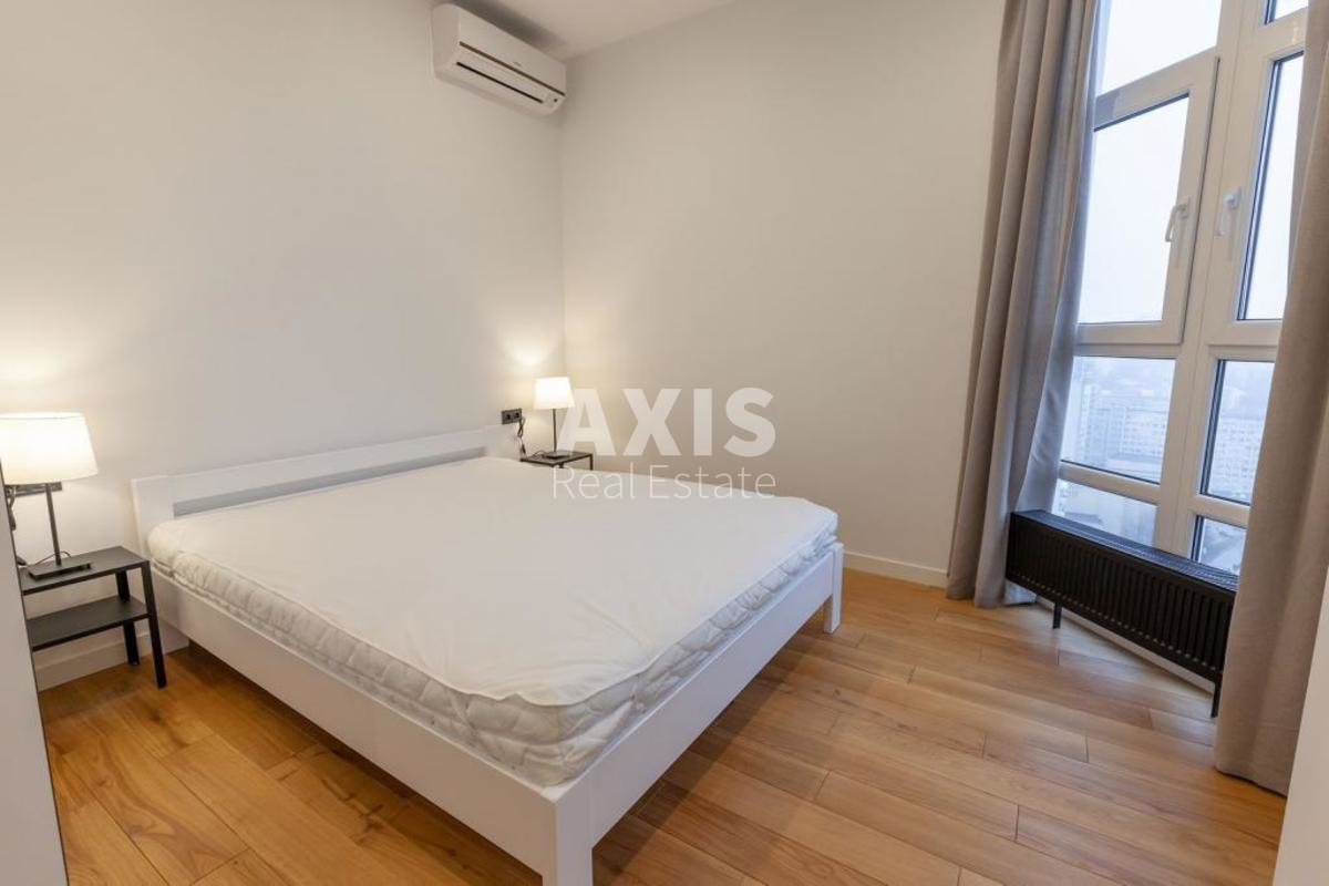 4k apartment vul. Saperne Pole 14/559