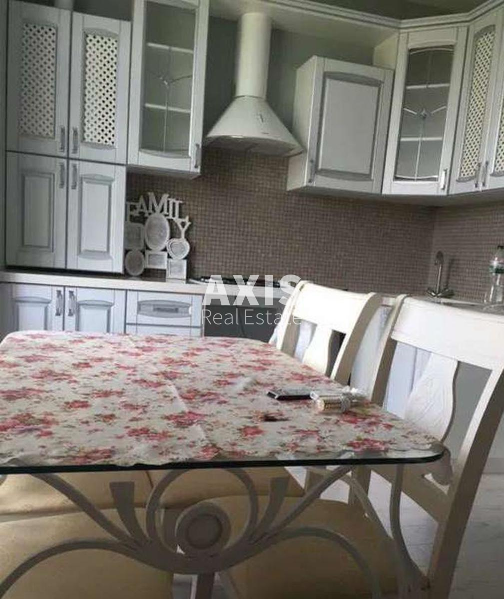 2k apartment vul. Lucenka Dmytra 10