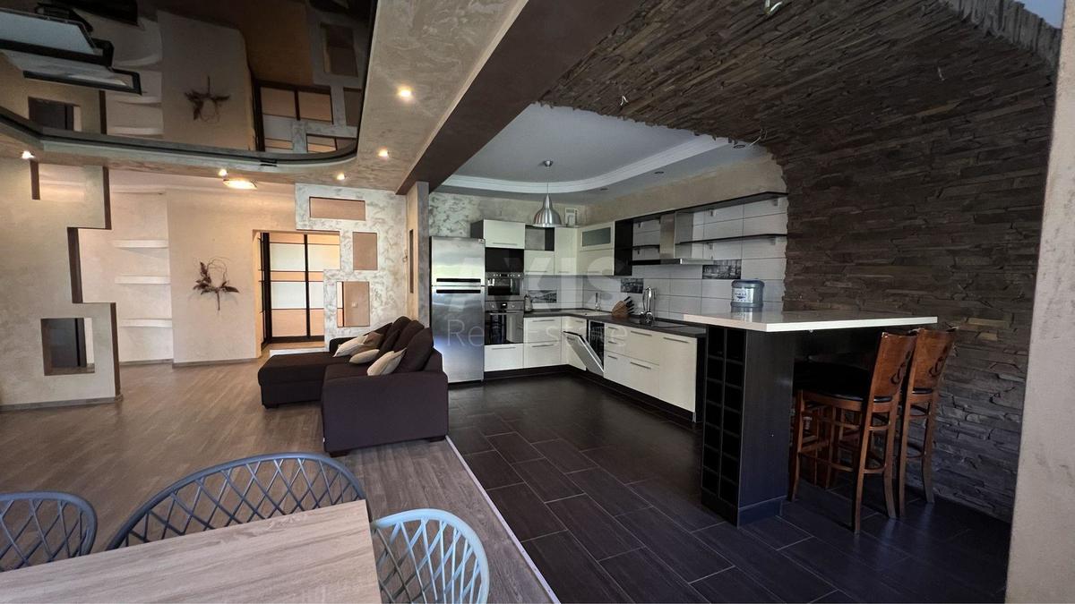 3k apartment vul. Chaadajeva Petra 20