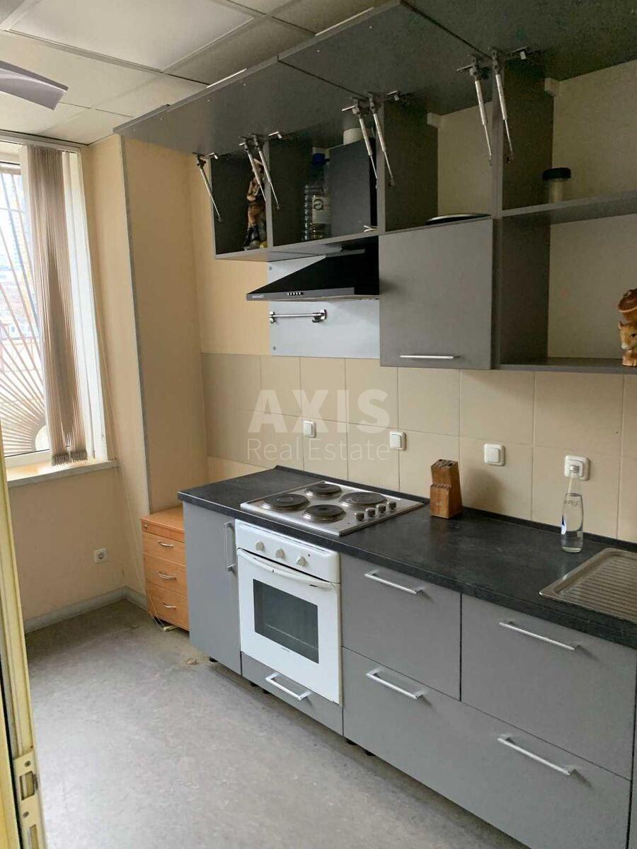 Office prov. Novopechers'kyj 5, 255m2594375