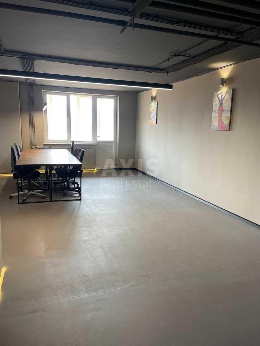 Office vul. Dilova 5, 120m2629678