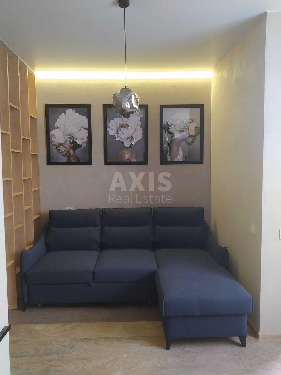 1k apartment pr-t Povitroflots'kyj 56
