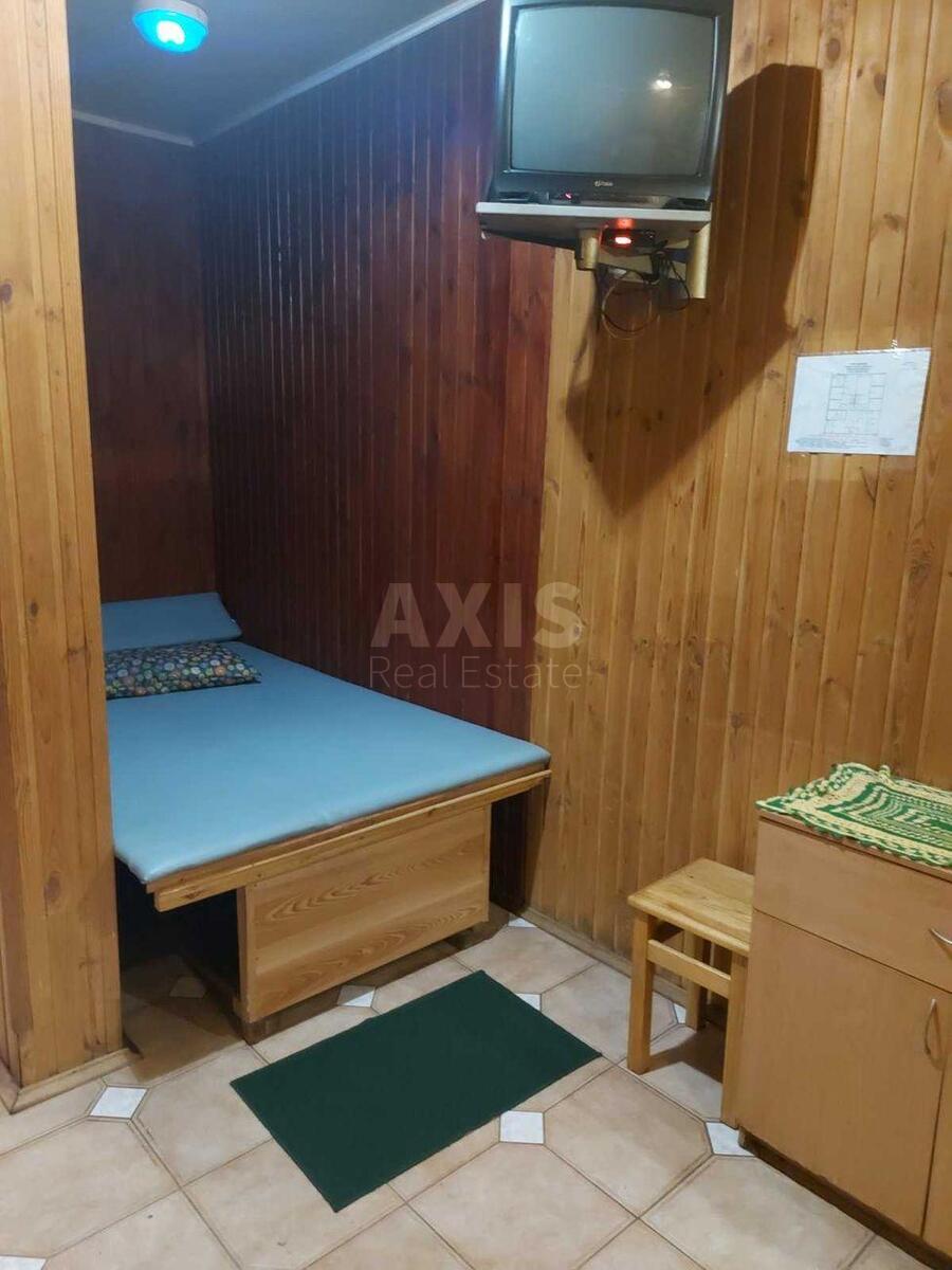 Service object vul. Tupoljeva Akademika 18Д, 165m210