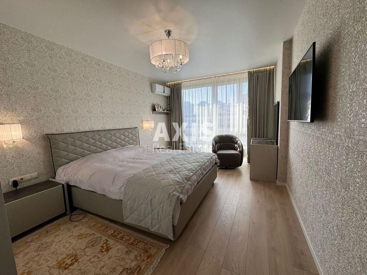 3k apartment vul. Zlatoustivs'ka 307