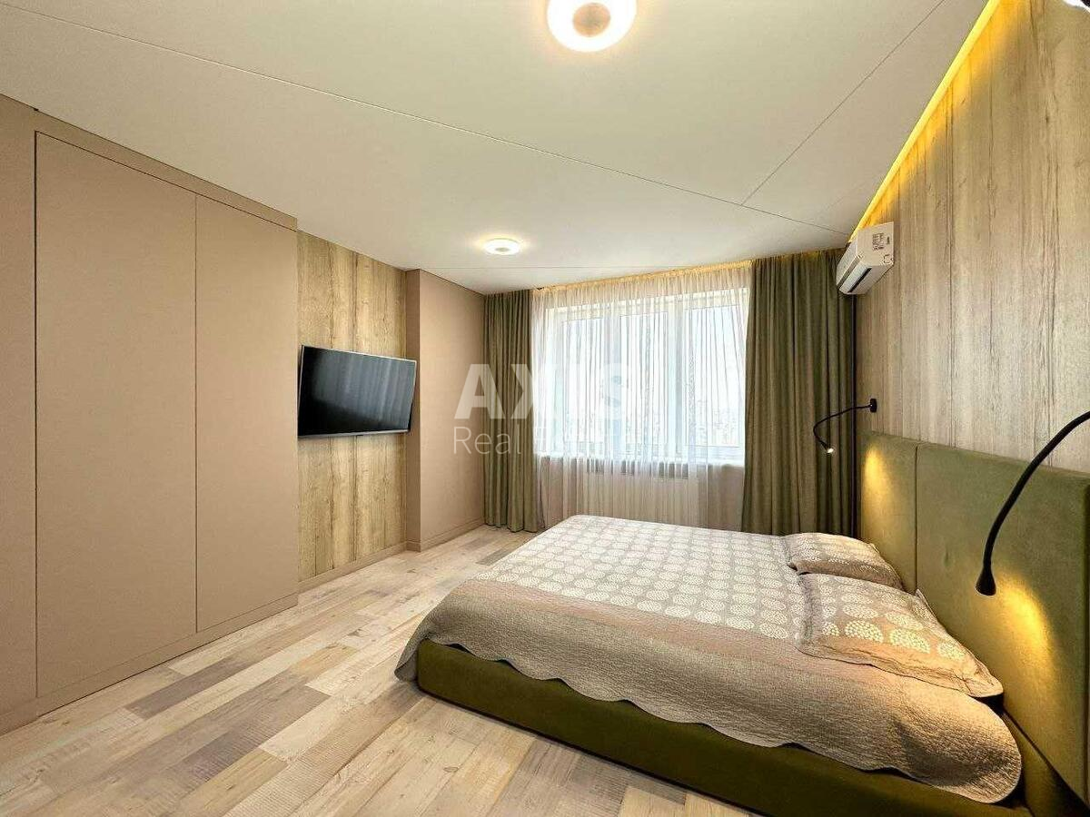 5k apartment vul. Malynovs'kogo Marshala 4В602002