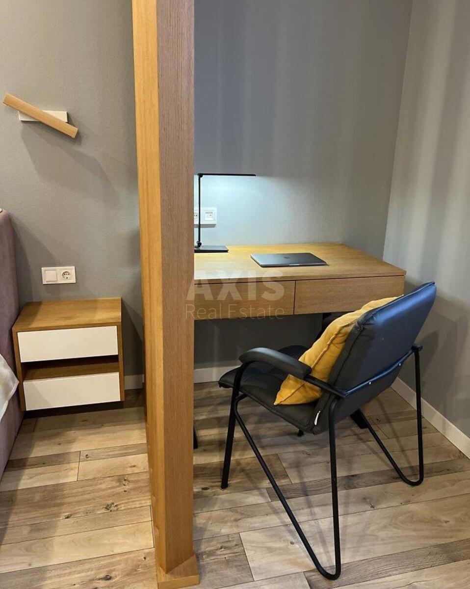 2k apartment prov. Jasynuvats'kyj 102