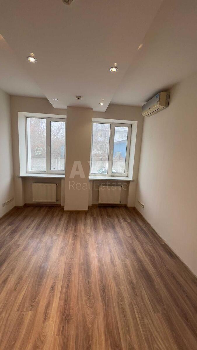 Office vul. Mashynobudivna 50К, 250m2598719