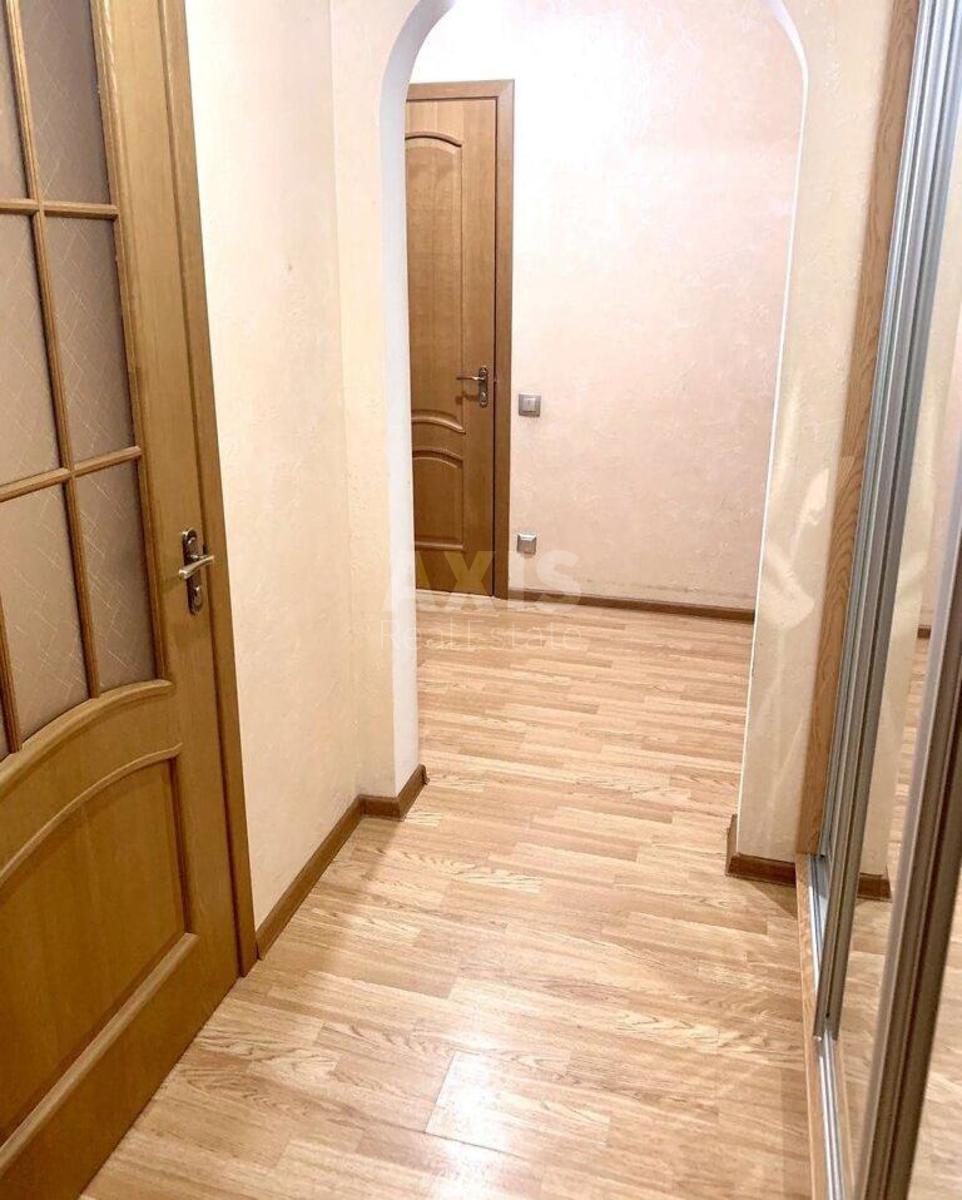 1к квартира ул. Инженера Бородина 6А5