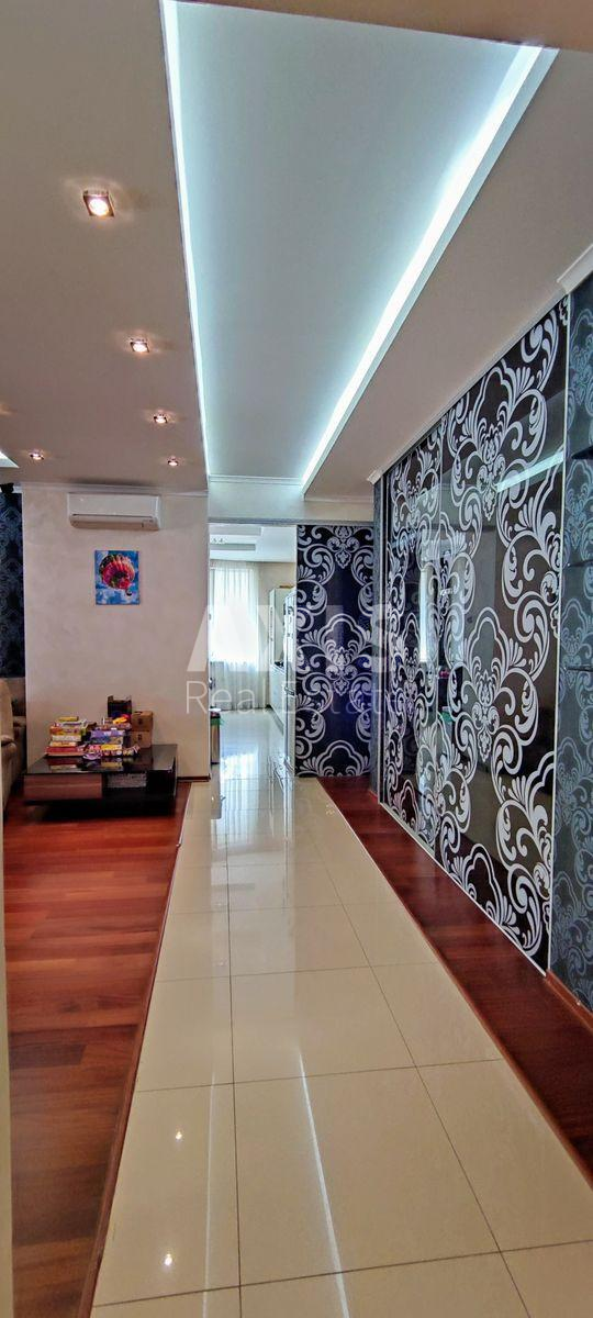 4k apartment vul. Barbjusa Anri 37/13