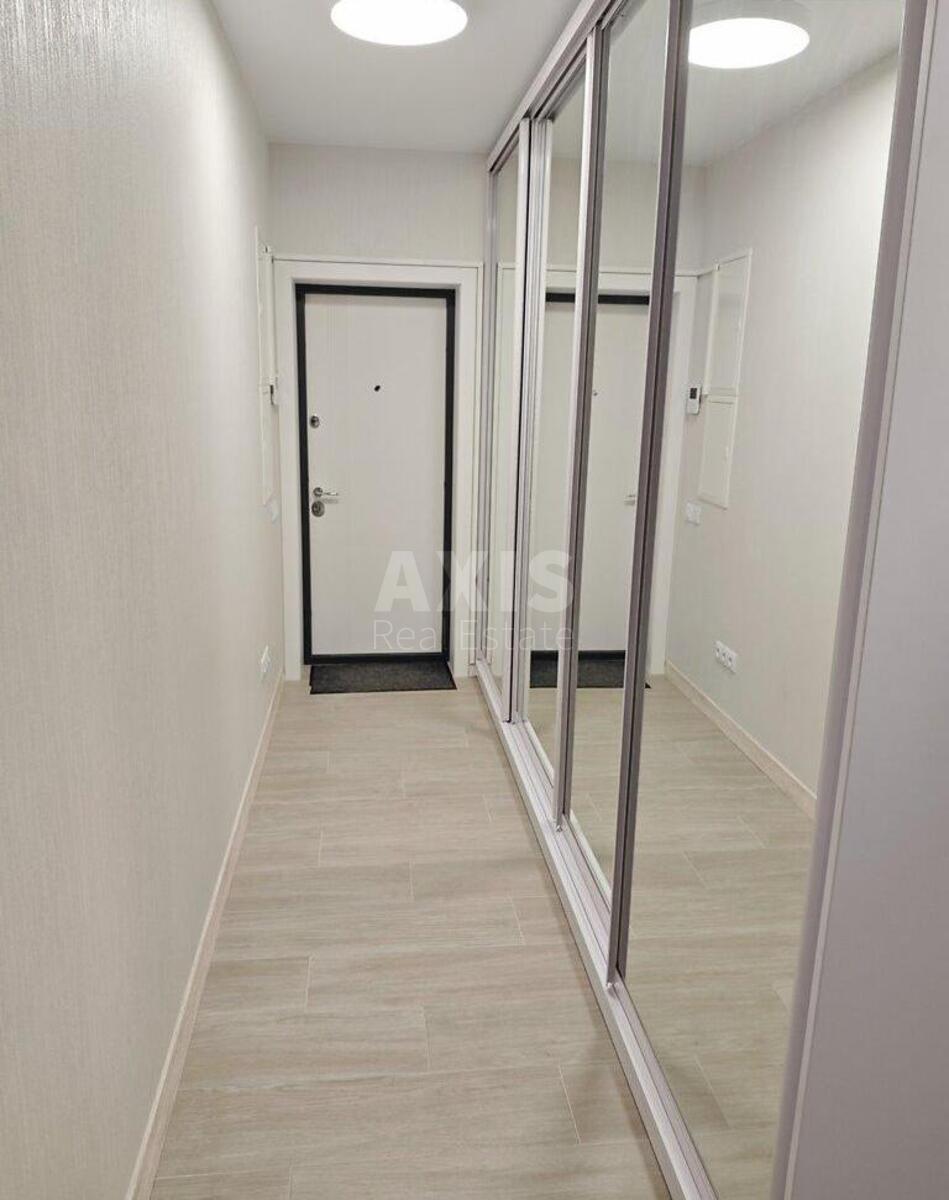2k apartment vul. Nyzhnij Val 27/295