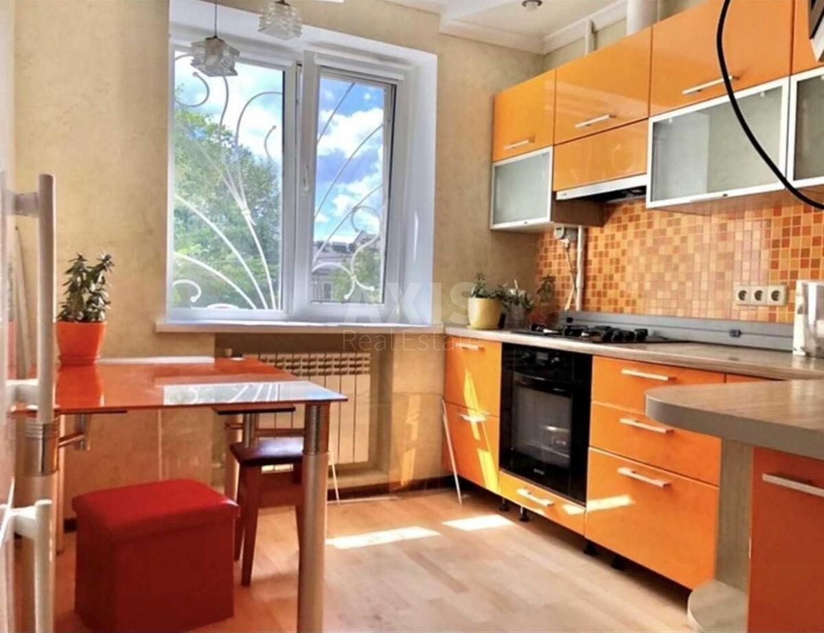 2k apartment vul. Mel'nykova 7160182