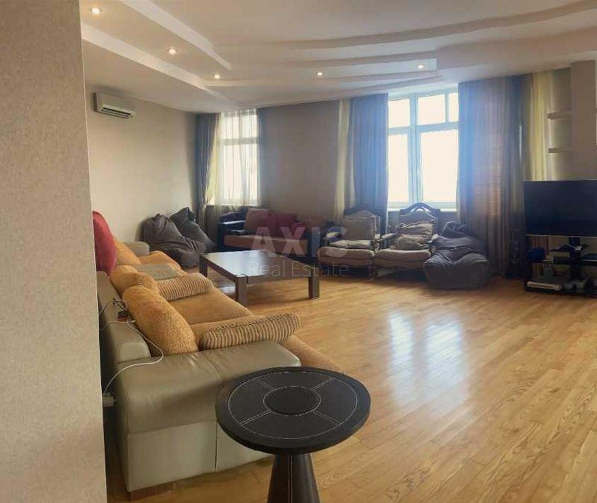 5k apartment bul. Lesi Ukrai'nky 231