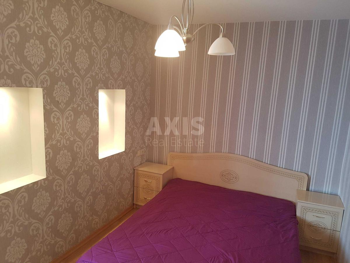 2k apartment vul. Get'mana Vadyma 1В2