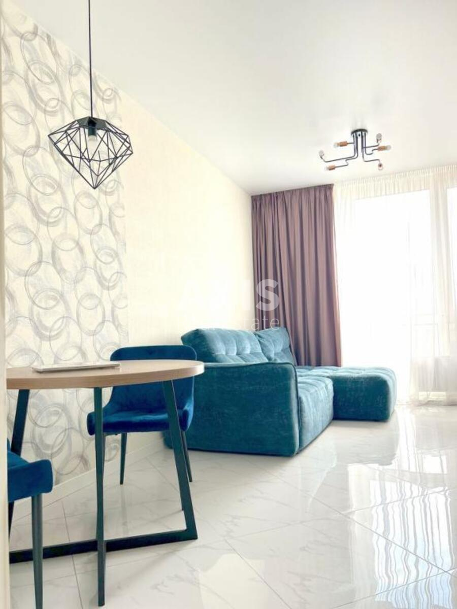2k apartment vul. Zarichna 2