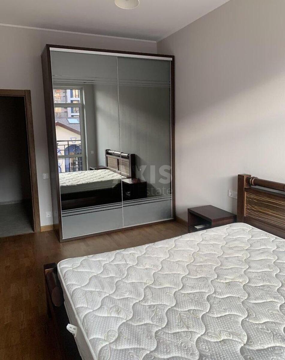 2k apartment vul. Degtjarna 7579193