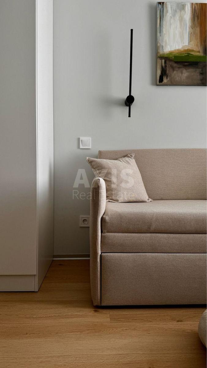 1k apartment vul. Radchenka Petra 275
