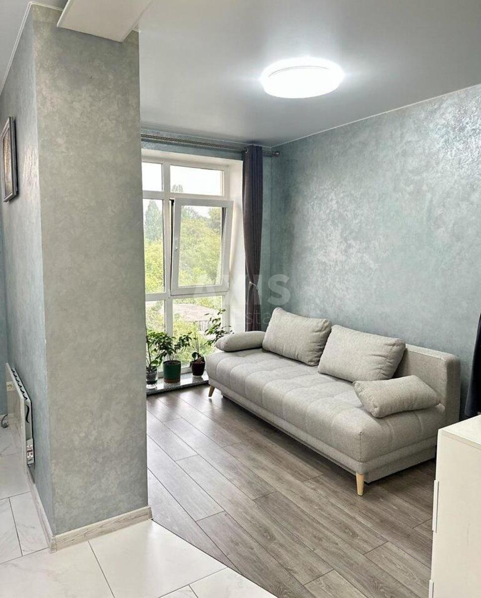 1k apartment vul. Zaliznychna 320