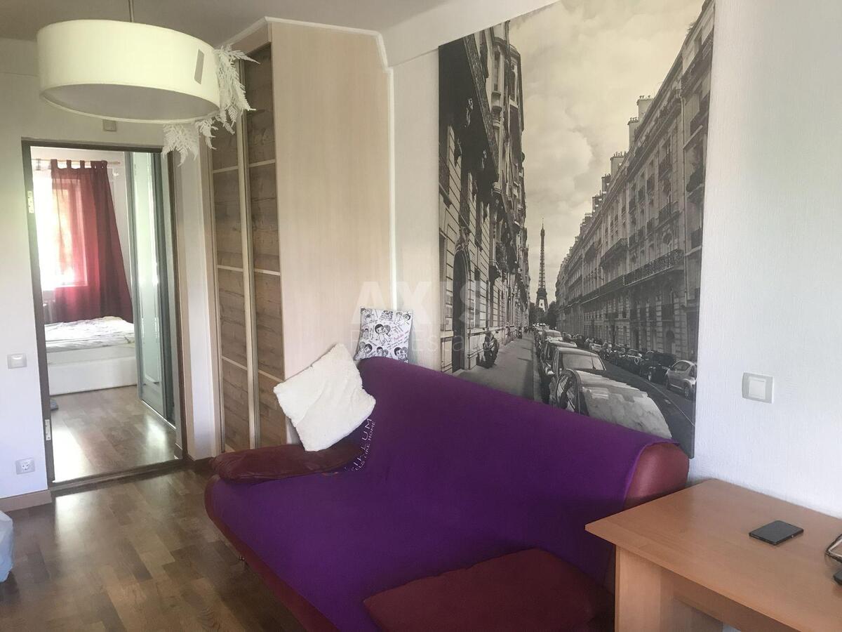 2k apartment vul. Chumaka Vasylja 80