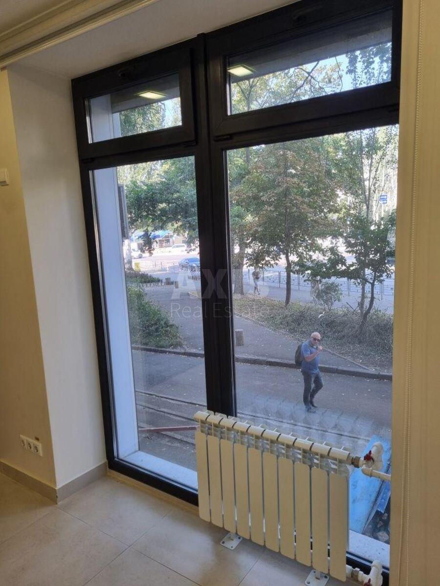 Объект торговли бул. Дружбы Народов 32, 50м2588864