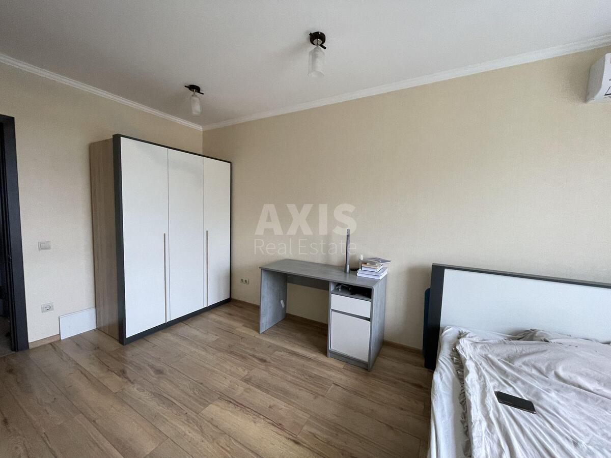 4k apartment vul. Yulia Zdanovska 34А7