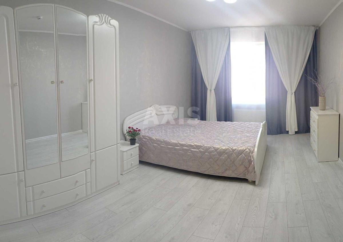 2k apartment pr-t Glushkova Akademika 61