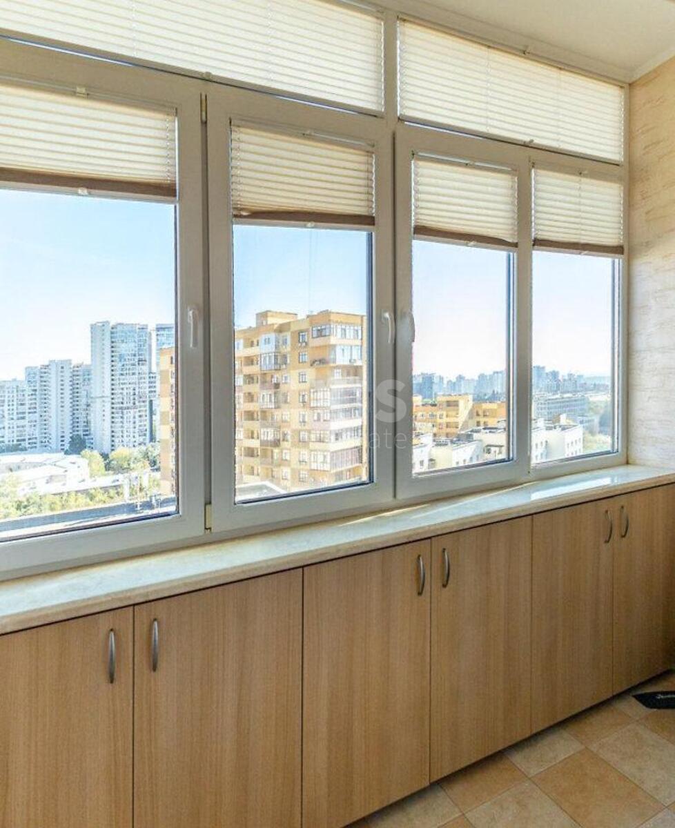 3k apartment vul. Jevgena Konoval'cja 36В592065