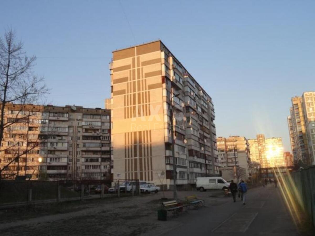 2к квартира ул. Милославская 35
