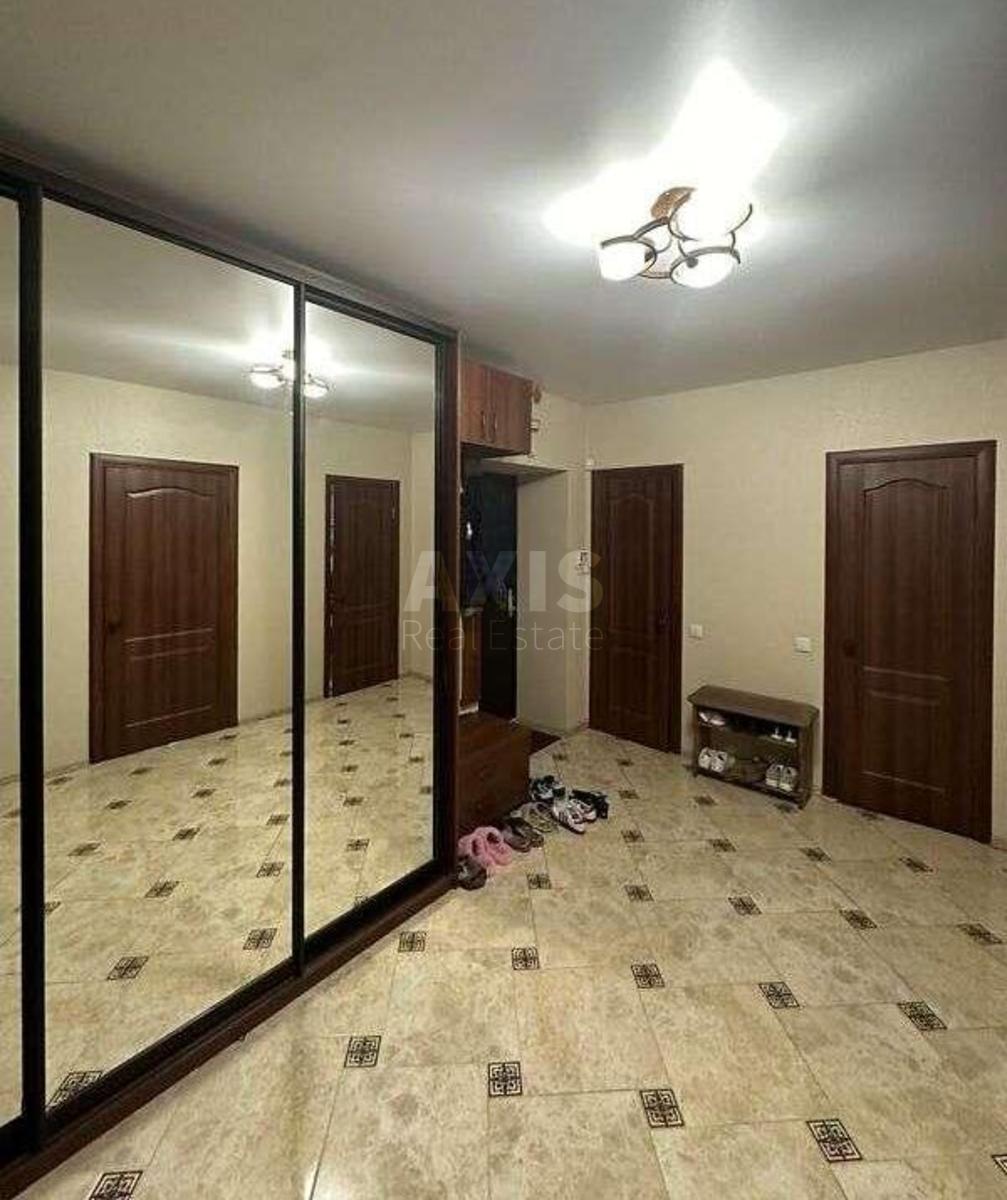 3k apartment vul. Boryspil's'ka 23А8