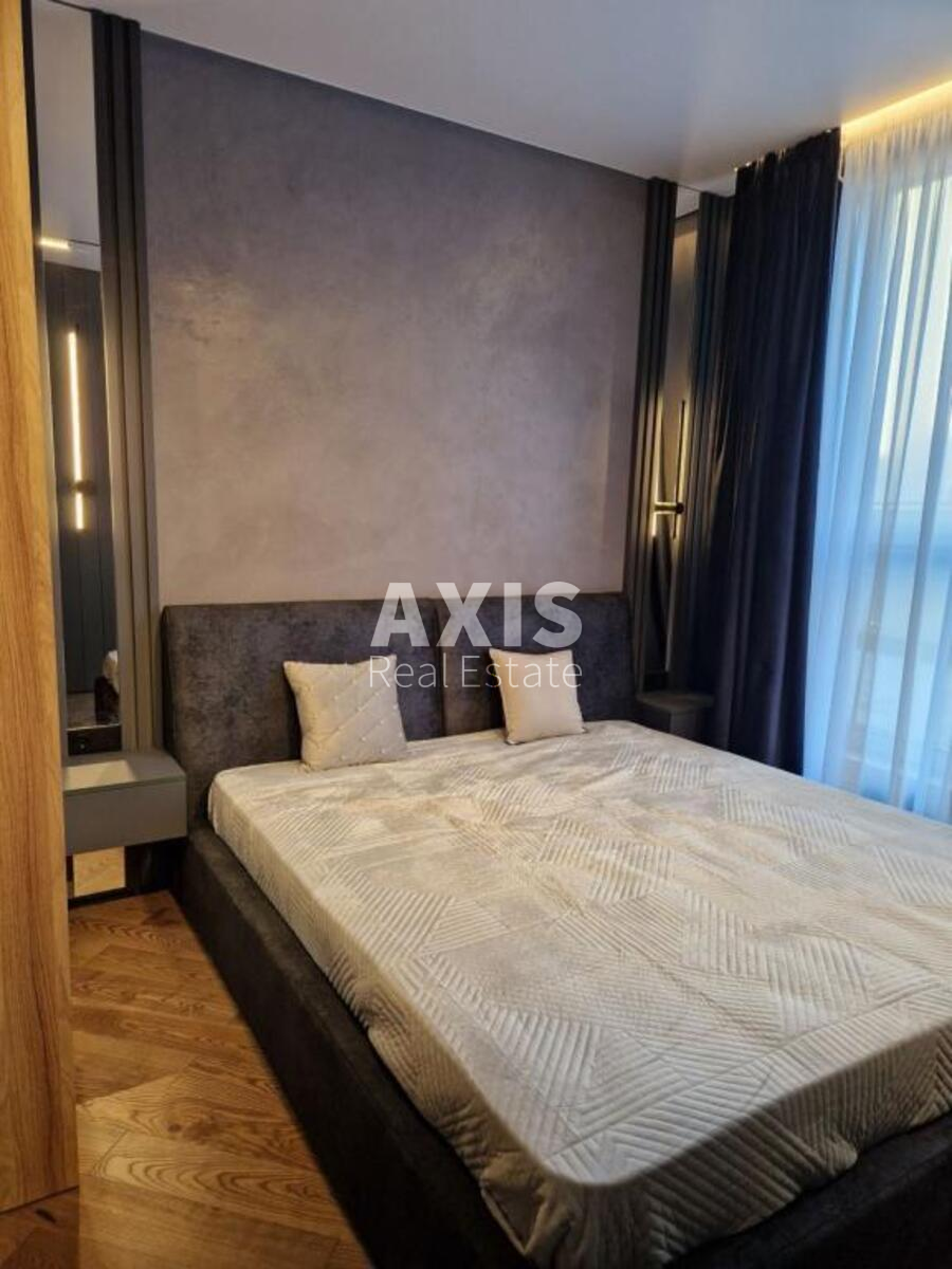 1k apartment vul. Dragomyrova Myhajla 140