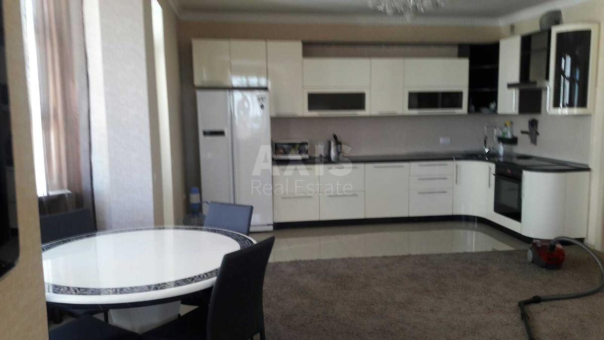 3k apartment vul. L'vivs'ka 220