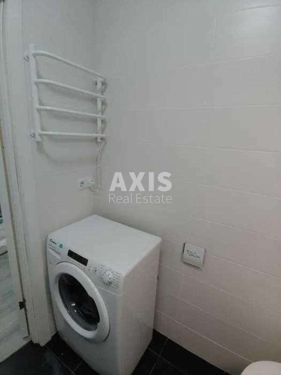 1k apartment pr-t Glushkova Akademika 9Б3
