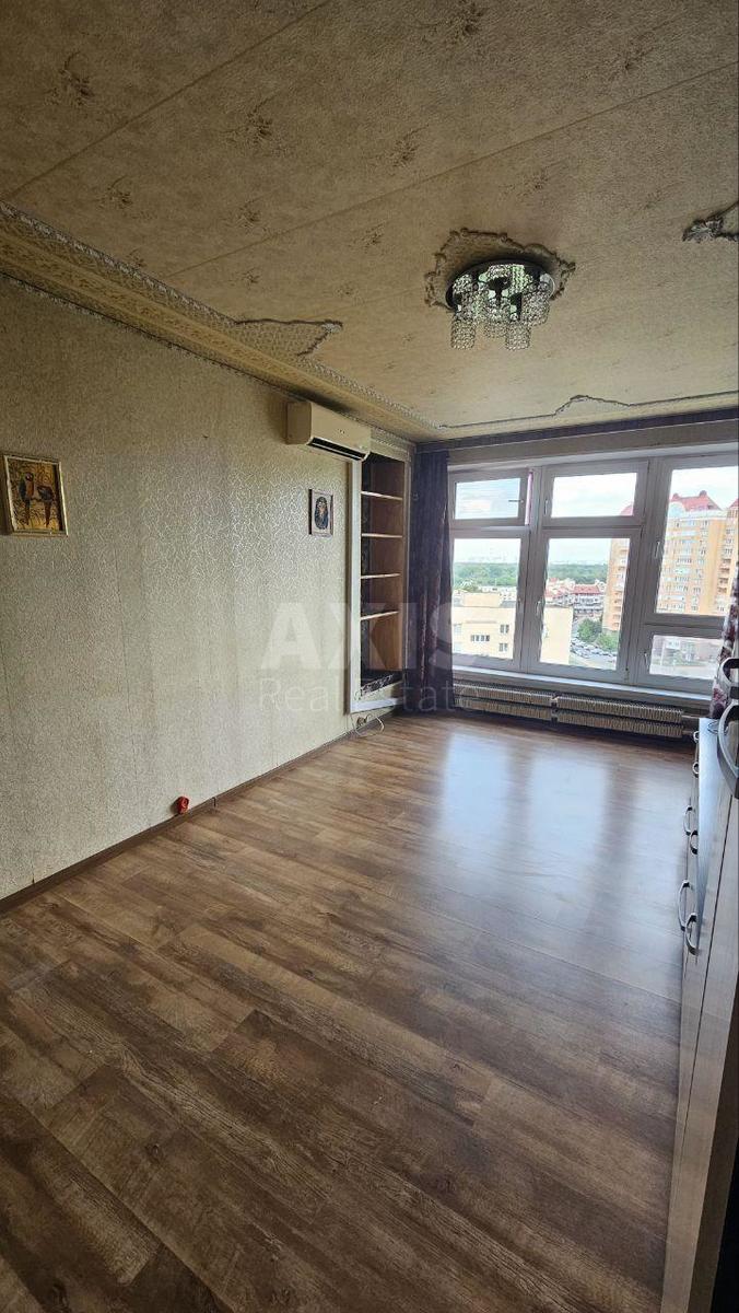 1k apartment pr-t Geroi'v Stalingrada 92
