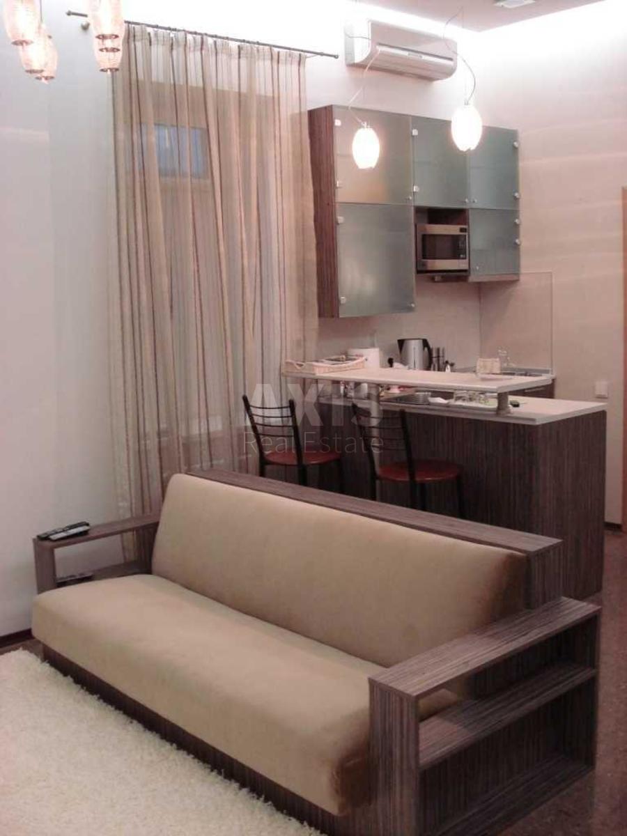1k apartment vul. Chornovola V'jacheslava 20460601
