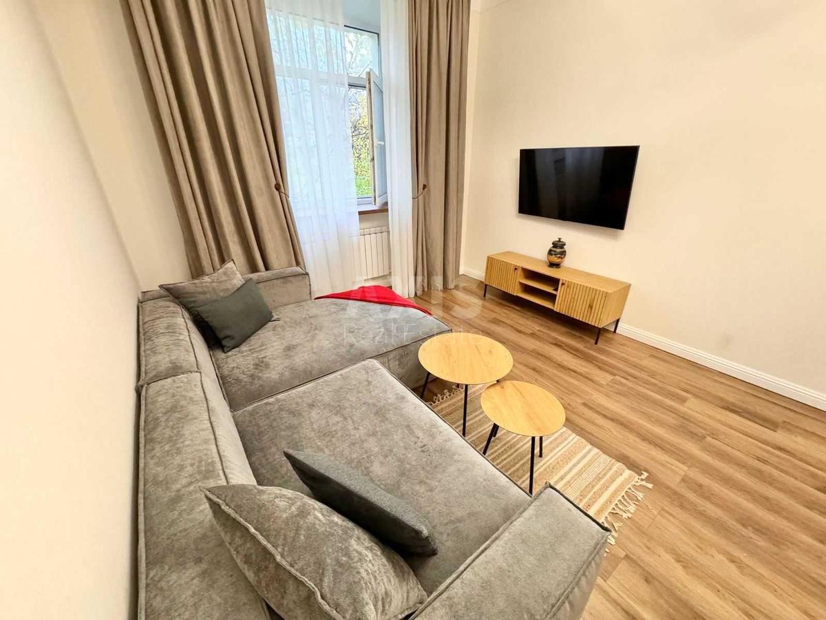 2k apartment bul. Druzhby Narodiv 113