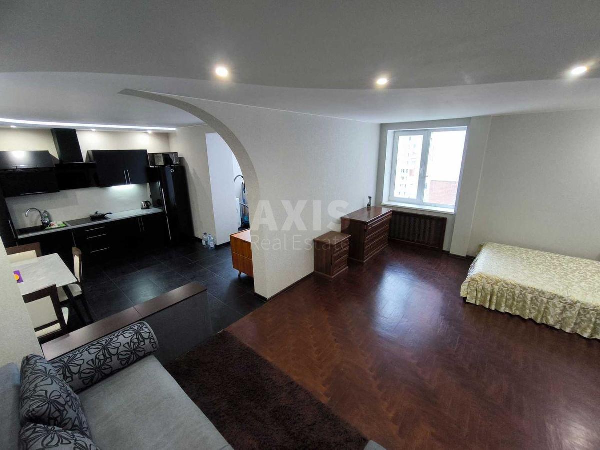 2к квартира ул. Николая Амосова 40