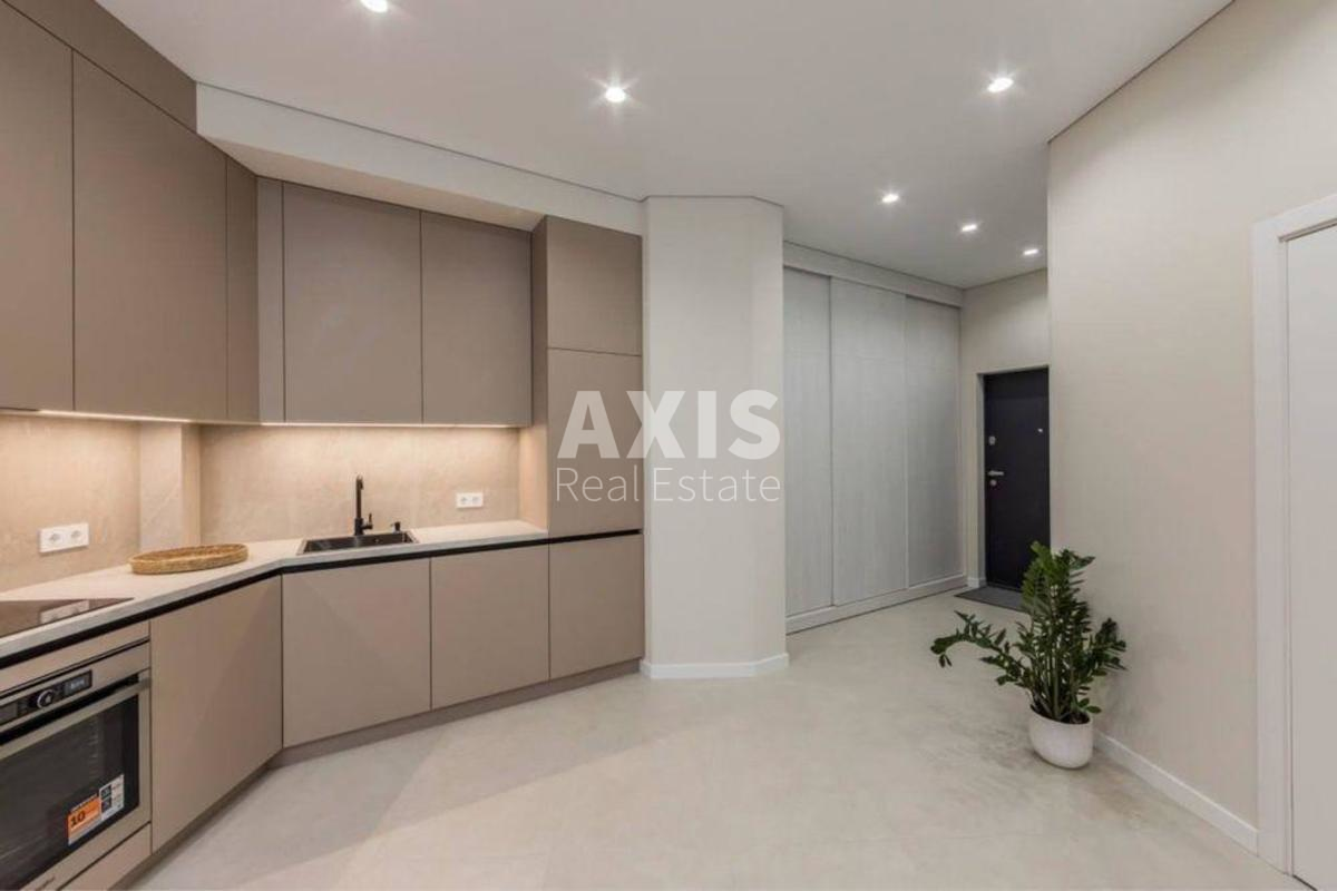 1k apartment pl. Peremogy 117