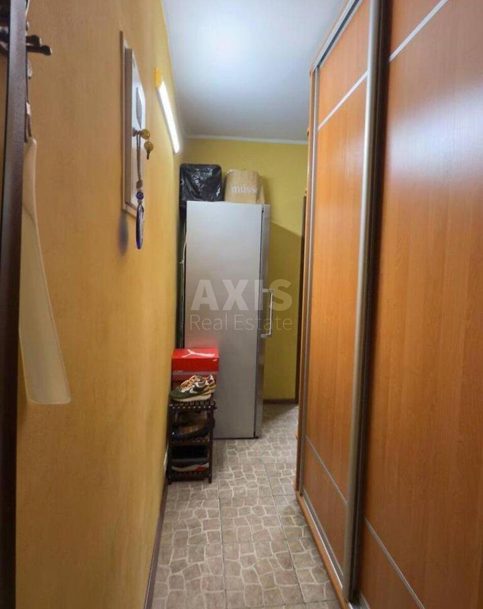 2k apartment vul. Kyrylivs'ka 115/16233214