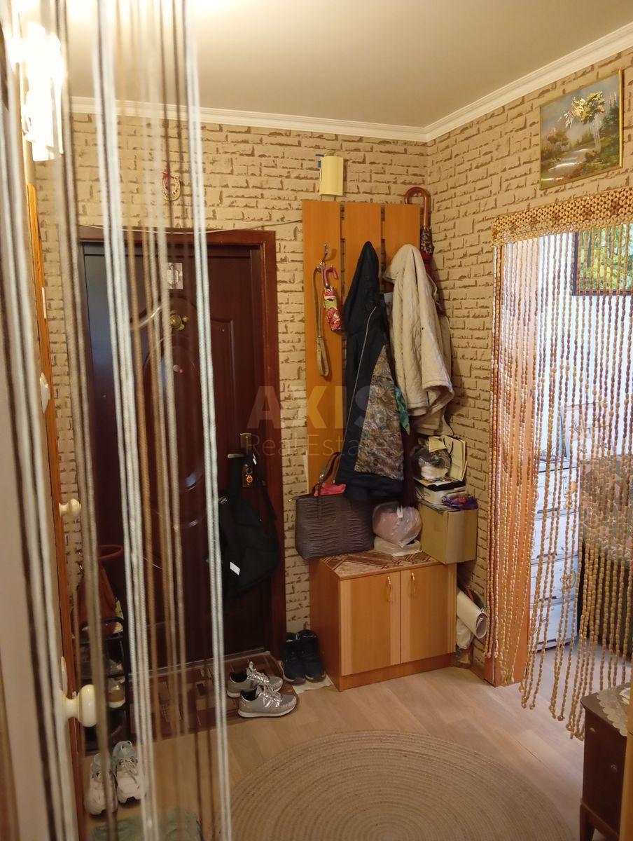 1k apartment vul. Bal'zaka Onore de 867