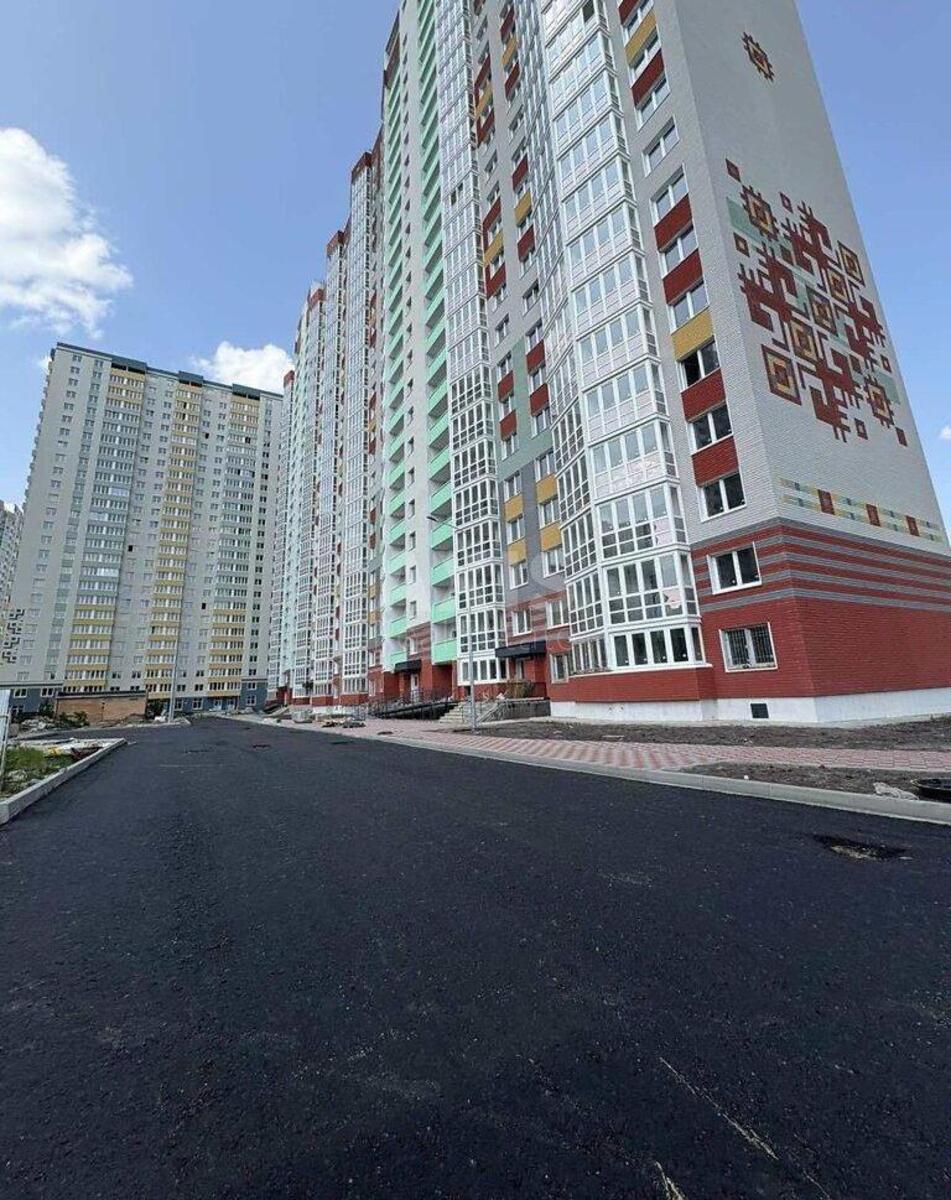 2к квартира вул. Ващенка Григорія 1