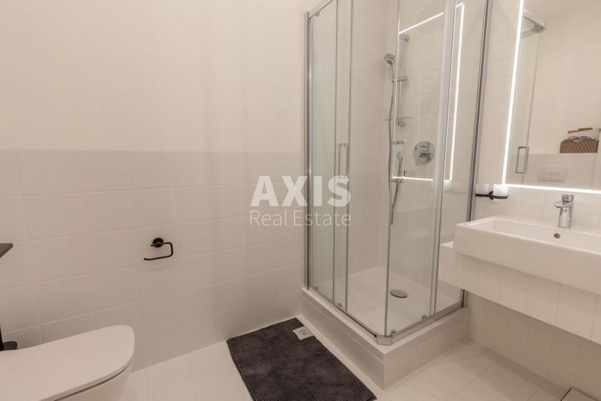 4k apartment vul. Saperne Pole 14/557