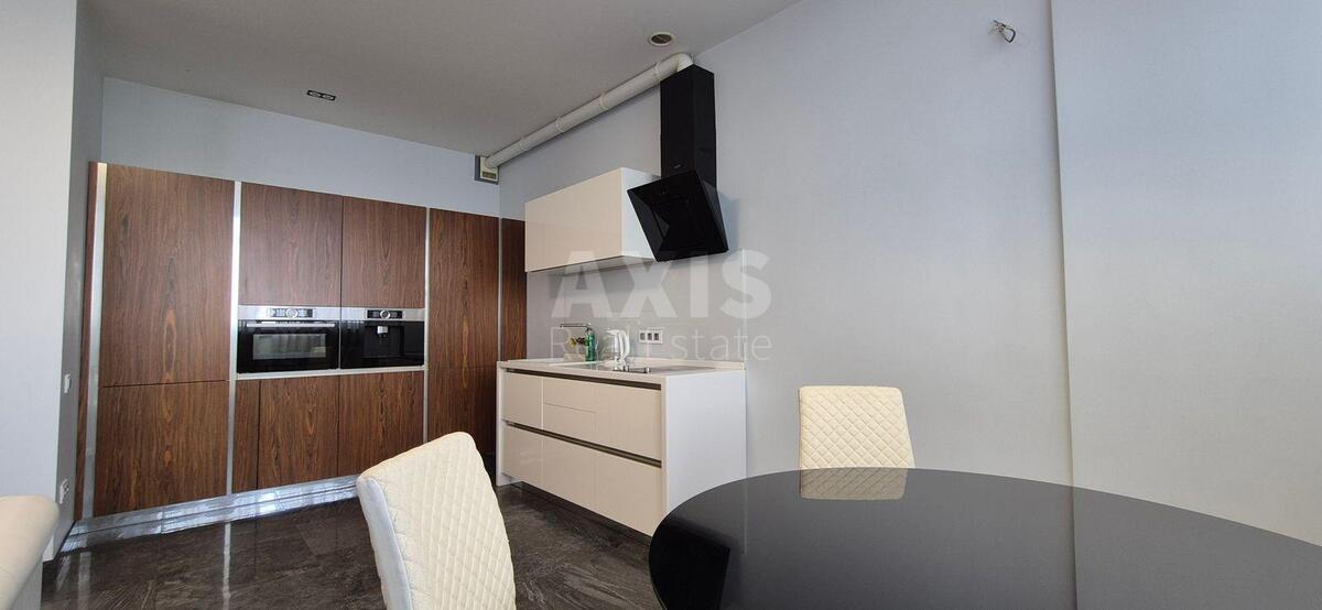 2k apartment vul. Jevgena Konoval'cja 44А578682