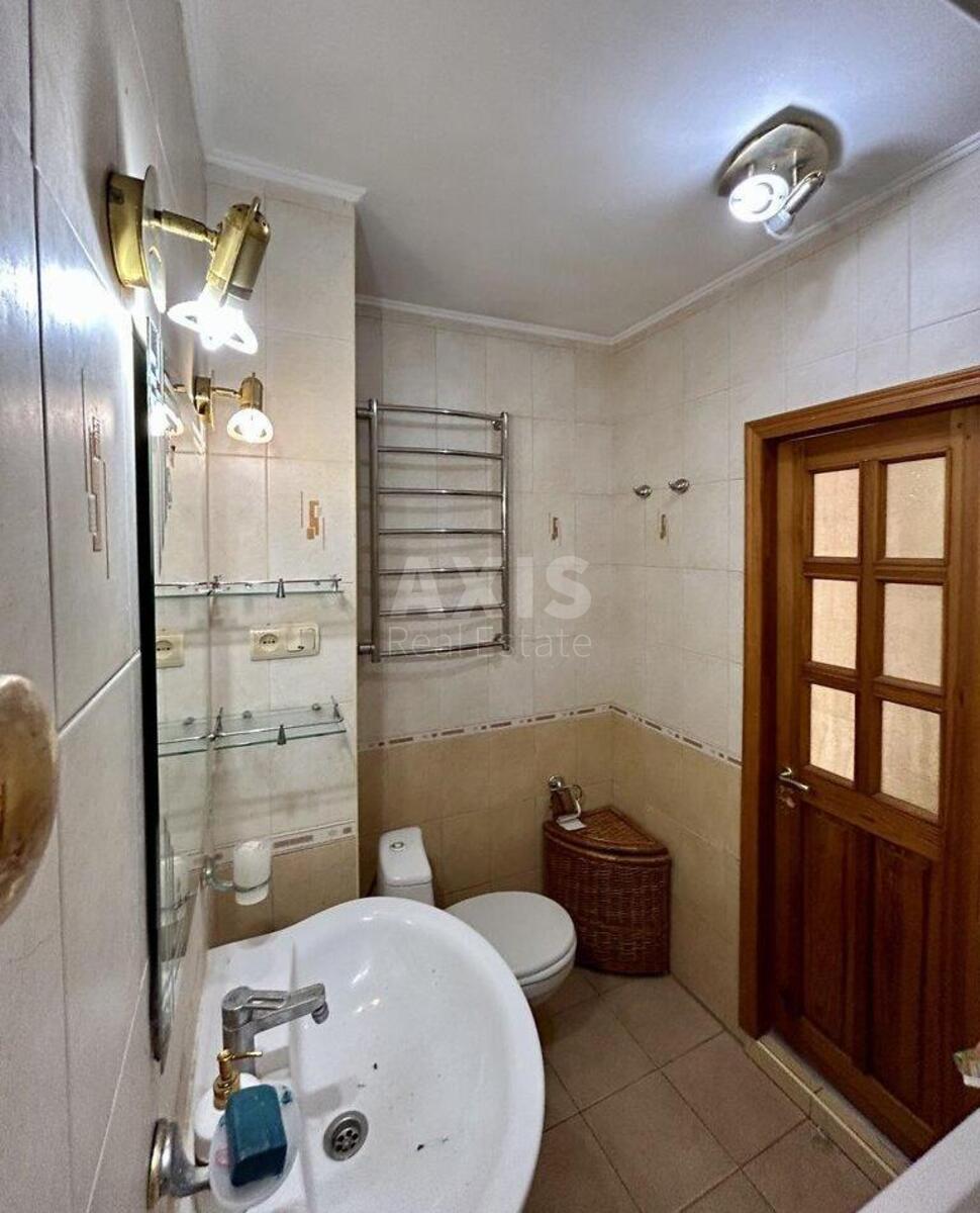 1k apartment vul. Geroi'v Dnipra 38Є622578