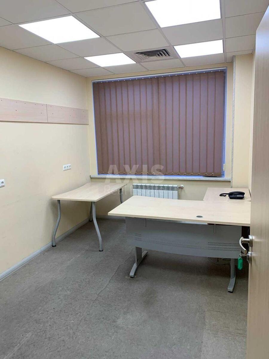 Office prov. Novopechers'kyj 5, 255m2594373