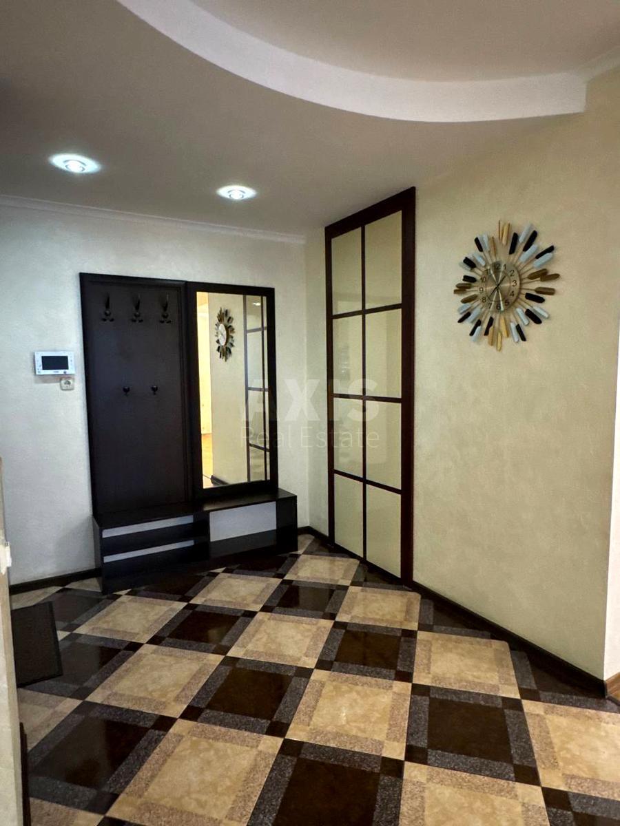 3k apartment vul. Vidpochynku 10636636