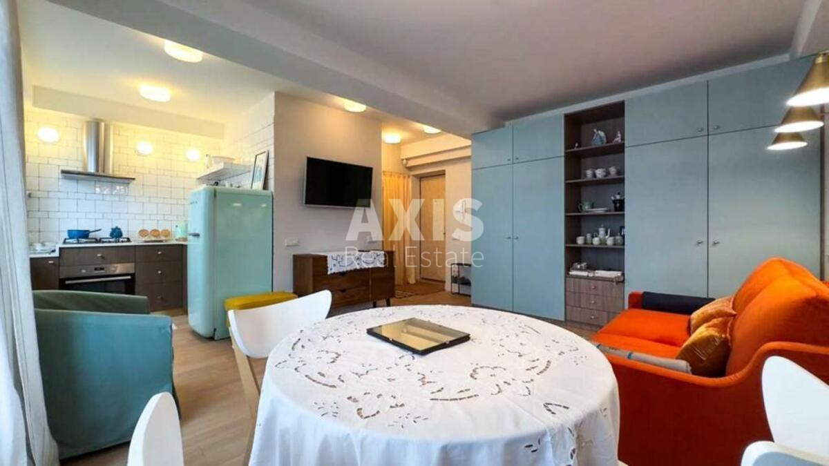 1k apartment vul. Sholudenka 6